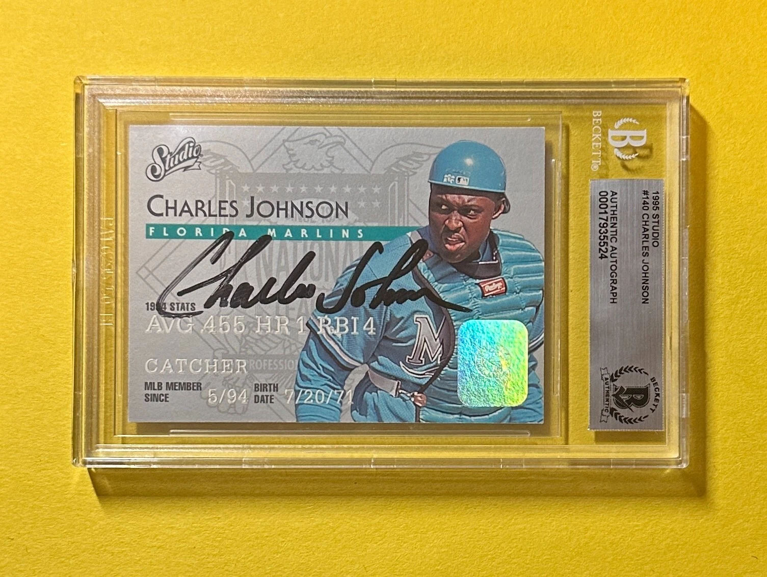 1995 STUDIO CHARLES JOHNSON #140 BECKETT AUTHENTIC SIGNED AUTOGRAPH CARD MARLINS