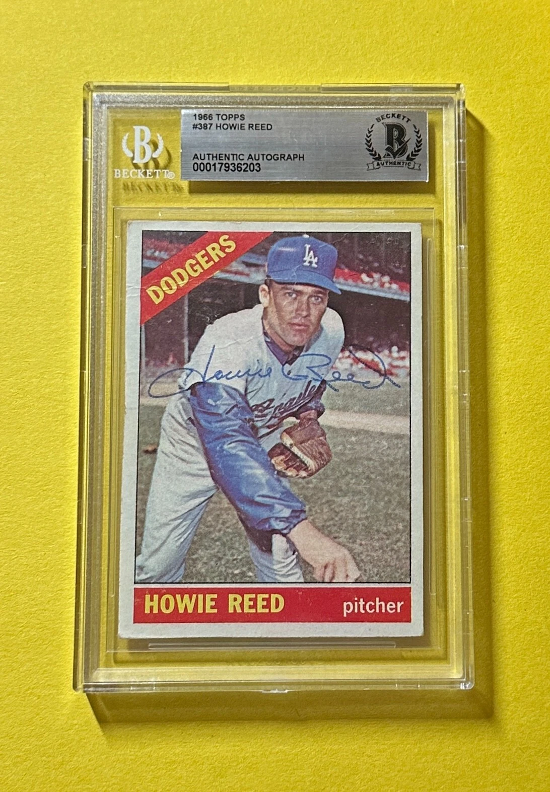 1966 TOPPS HOWIE REED #387 BECKETT AUTHENTIC SIGNED AUTOGRAPH CARD DODGERS