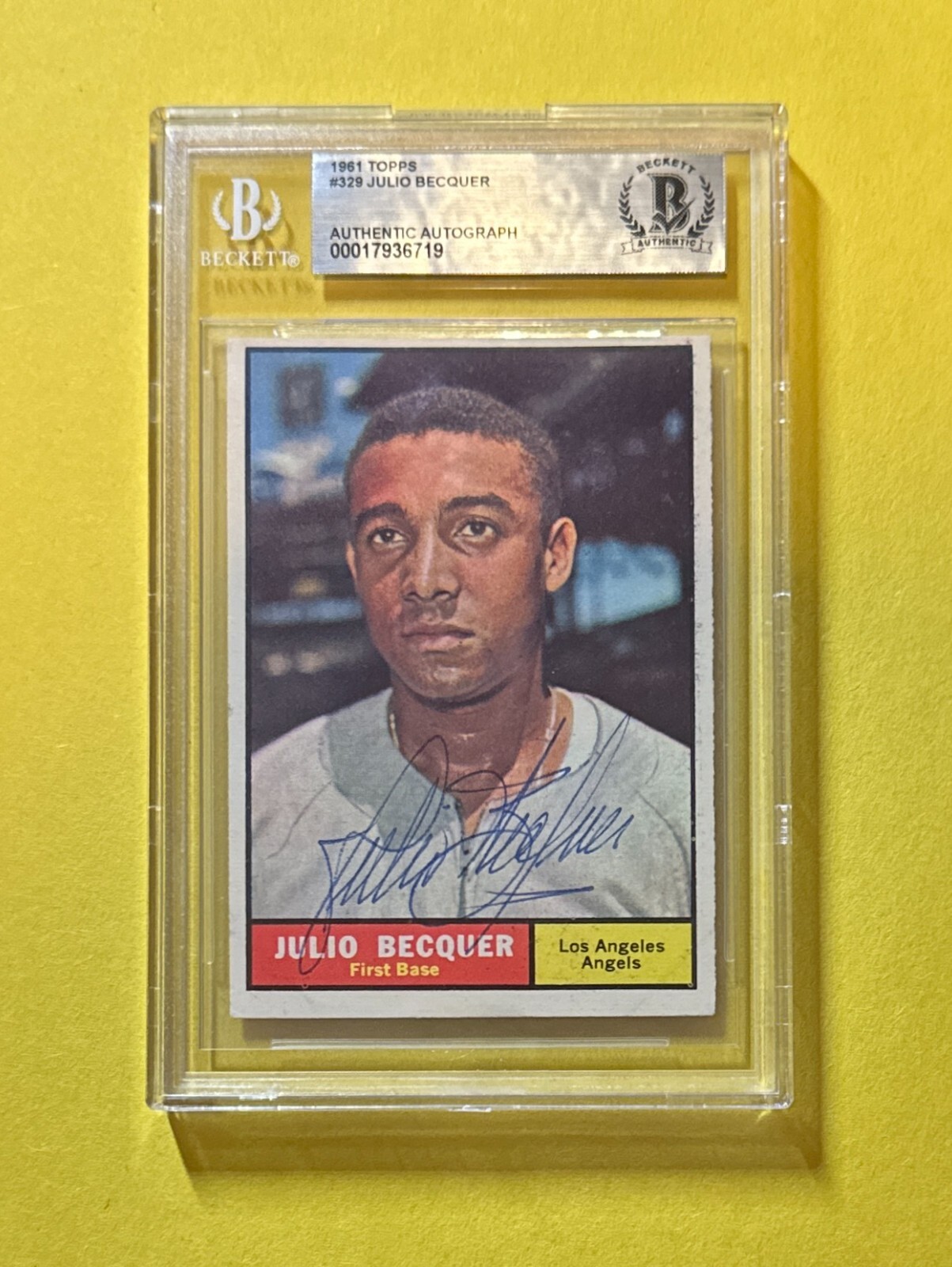 1961 TOPPS JULIO BECQUER #329 BECKETT AUTHENTIC SIGNED AUTOGRAPHED CARD ANGELS