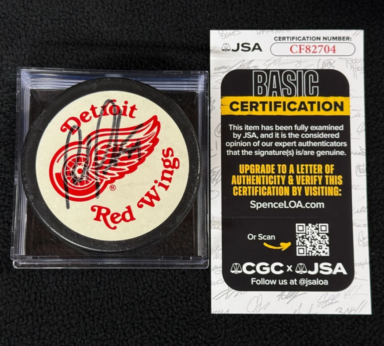 Bob Probert Signed Detroit Red Wings Official Game Puck JSA COA CF82704