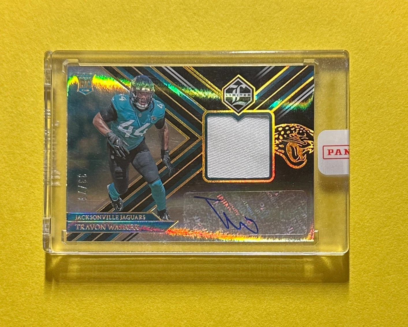 2022 PANINI LIMITED TRAVON WALKER ROOKIE PATCH AUTOGRAPH /75 #121 JAGUARS