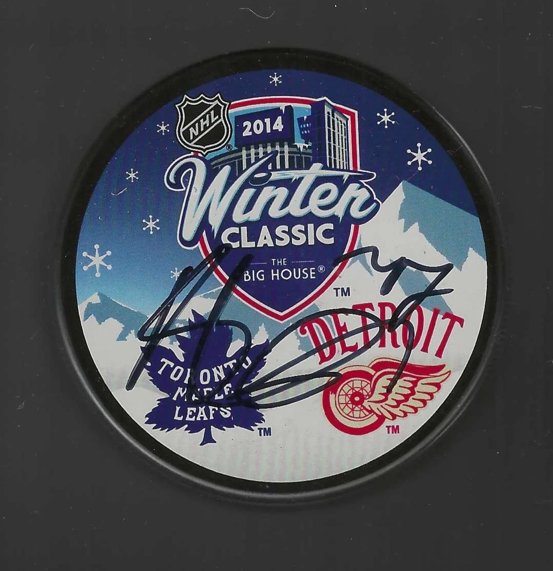 Kyle Quincey Signed Detroit Red Wings 2014 Winter Classic Matchup Puck