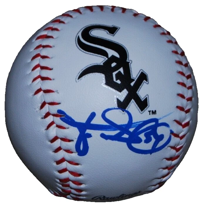 FREDDY GARCIA signed (CHICAGO WHITE SOX) MLB logo baseball BECKETT BR63146
