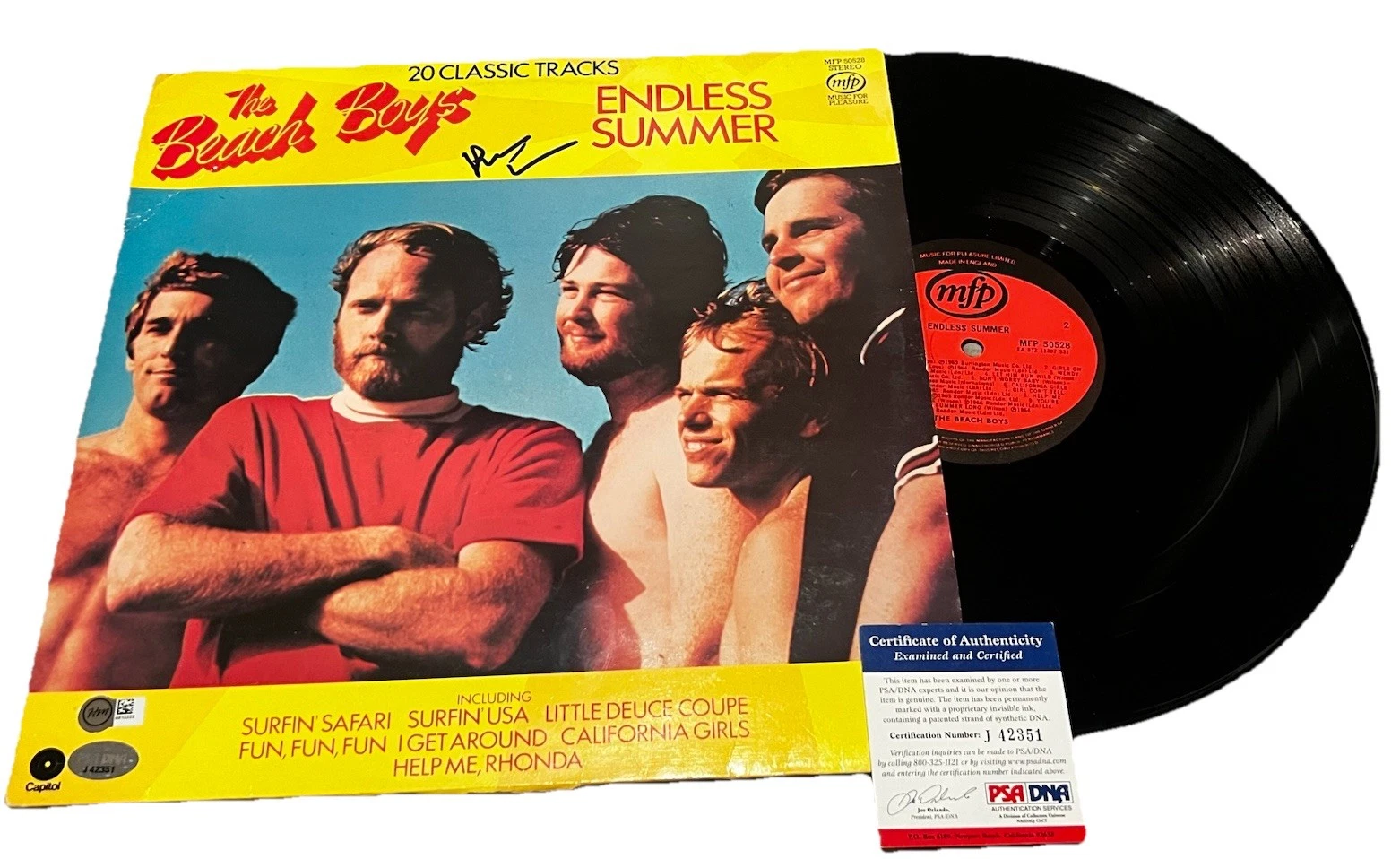 BRIAN WILSON signed (THE BEACH BOYS) Endless Summer Record Album PSA/DNA J42351