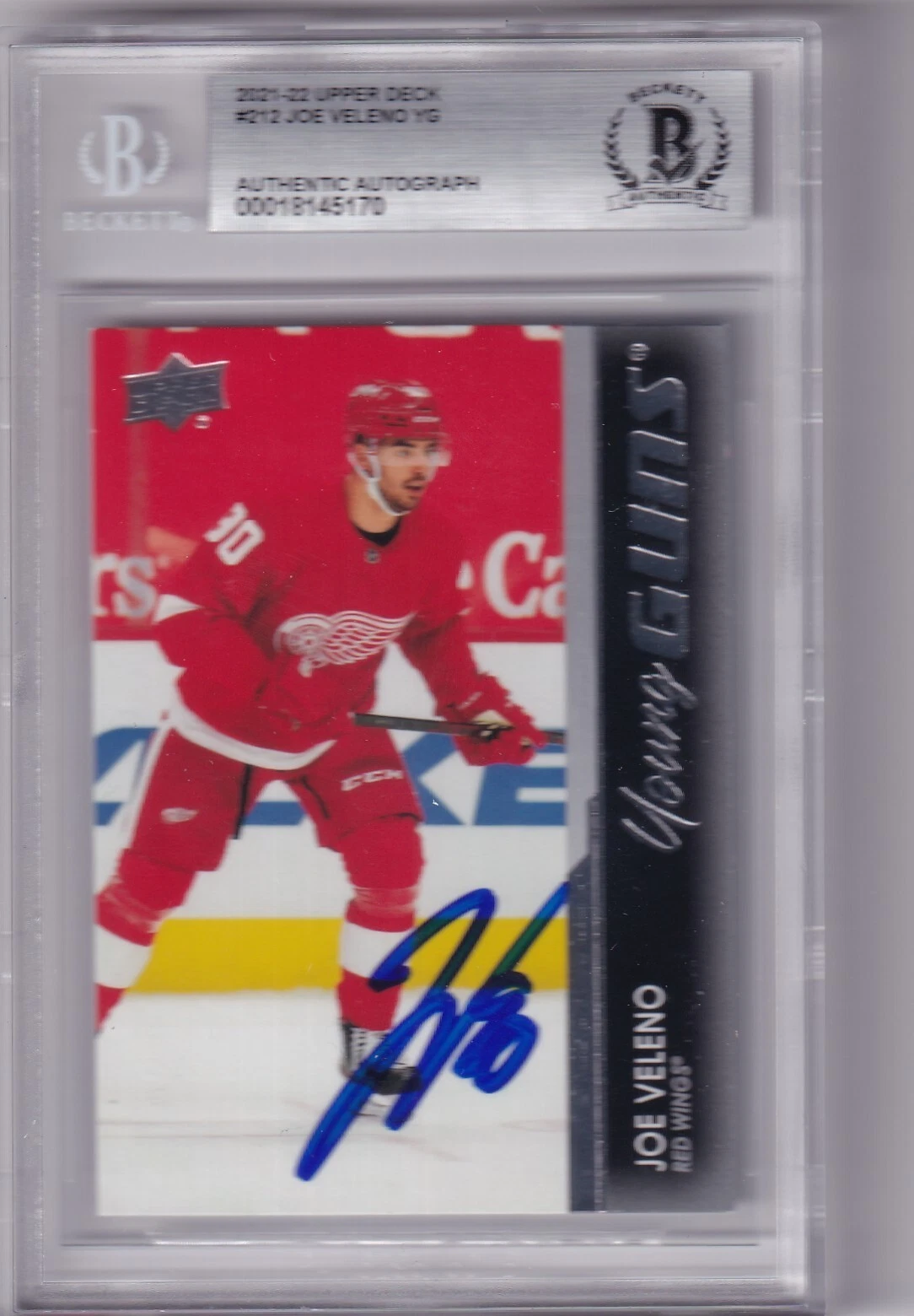 JOE VELENO signed 20-21 UD Young Guns YG RC card BLACKHAWKS BECKETT 00018145170