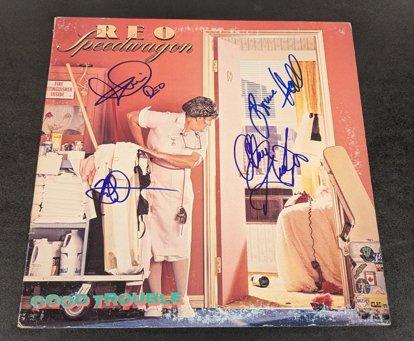 REO SPEEDWAGON signed autographed 