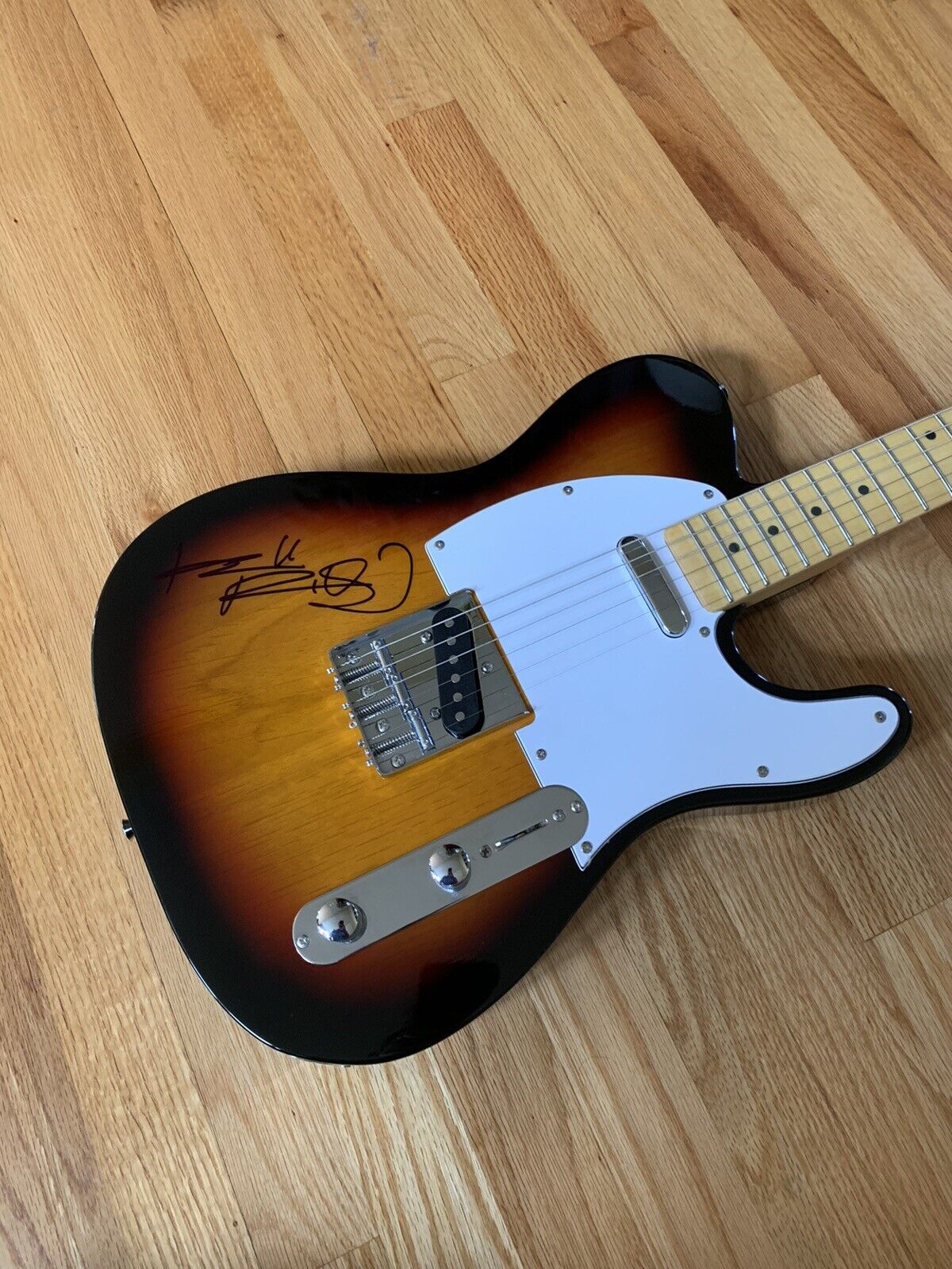 Rare Keith Richards Rolling Stones Signed Tele Style Guitar On The Body Beckett