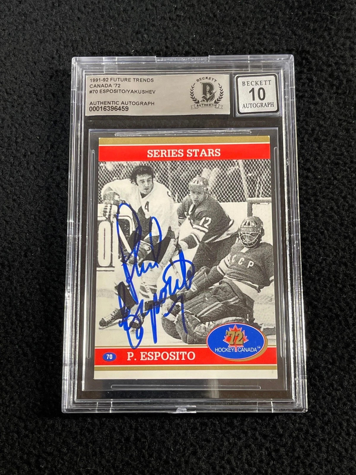Phil Esposito Alexander Yakushev Signed 1992 Future Trends Card #70 Beckett 10