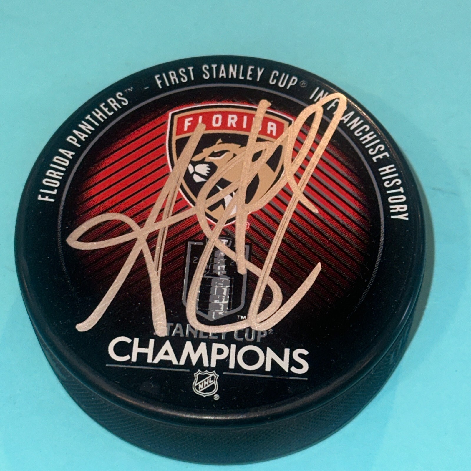 ANTHONY STOLARZ (Panthers) Signed 2024 STANLEY CUP CHAMPS Puck Beckett (BAS)