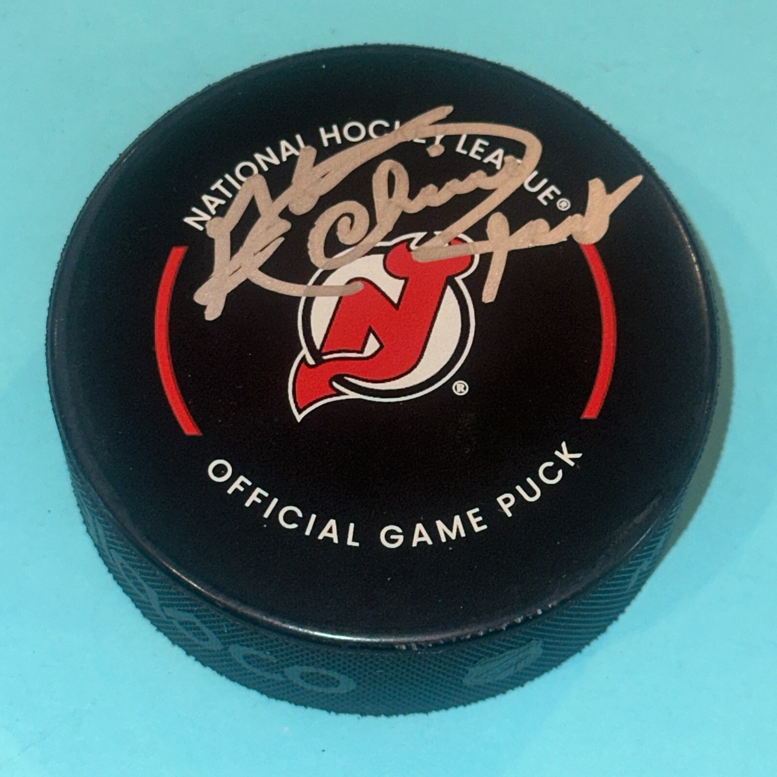 CHICO RESCH Signed New Jersey DEVILS Official GAME Puck Beckett (BAS)