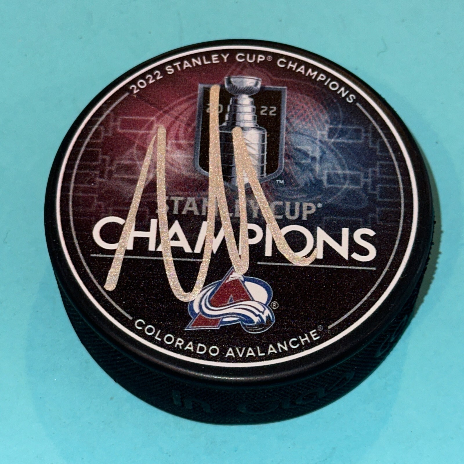NAZEM KADRI Signed 2022 STANLEY CUP CHAMPS Puck Beckett Auth BAS