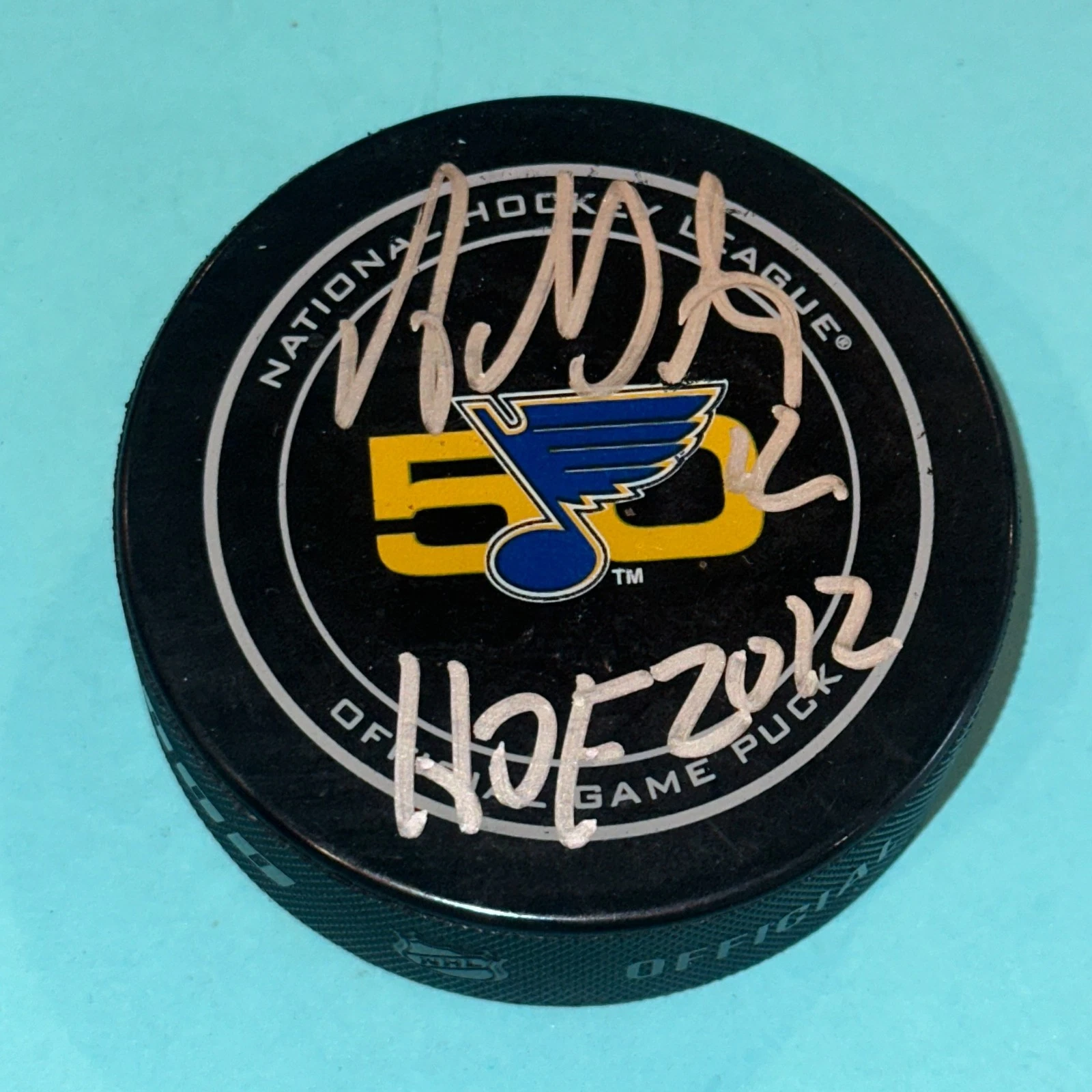 ADAM OATES Signed BLUES 50th Ann. Official GAME Puck Beckett w/ HOF Inscrip