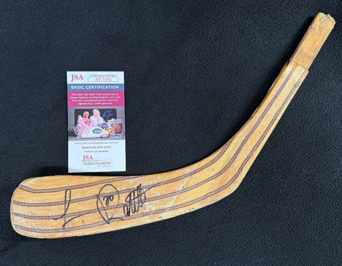 Luc Robitaille Signed Los Angeles Kings Stick Blade JSA COA