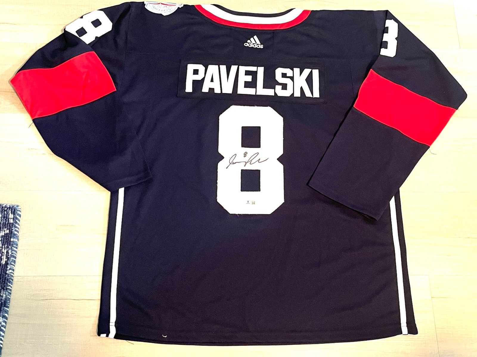 Joe Pavelski Hand signed USA Hockey Jersey Beckett BAS