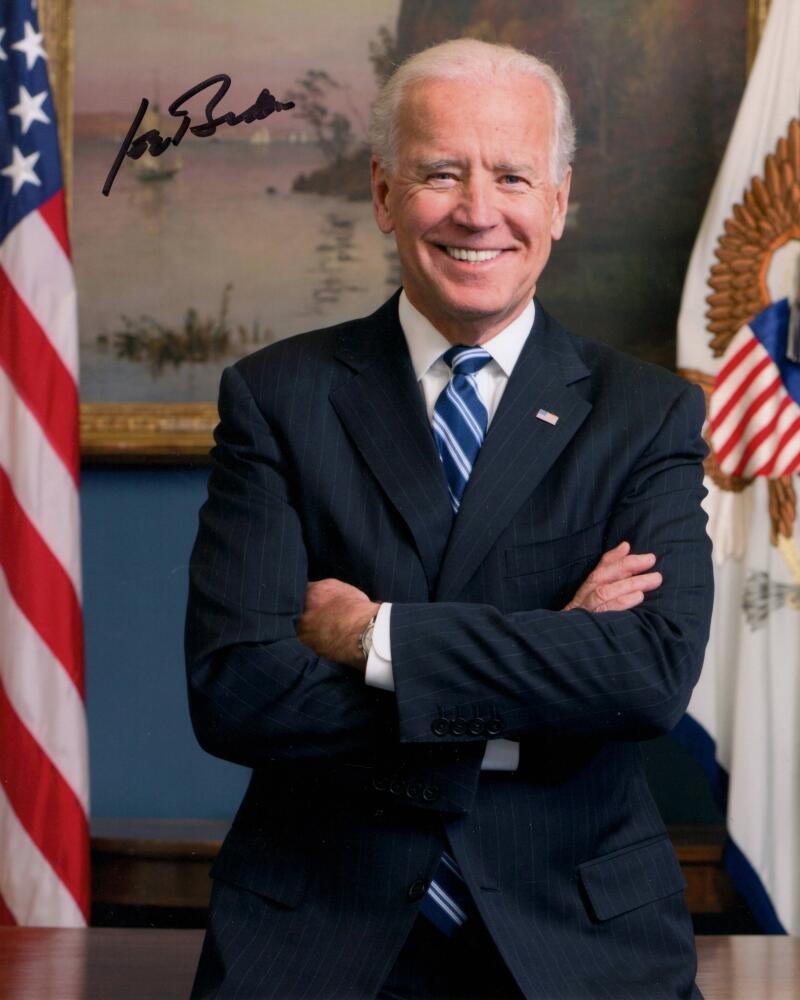 46th President Joe Biden Signed Autograph 8x10 Photo in The Oval Office JSA COA