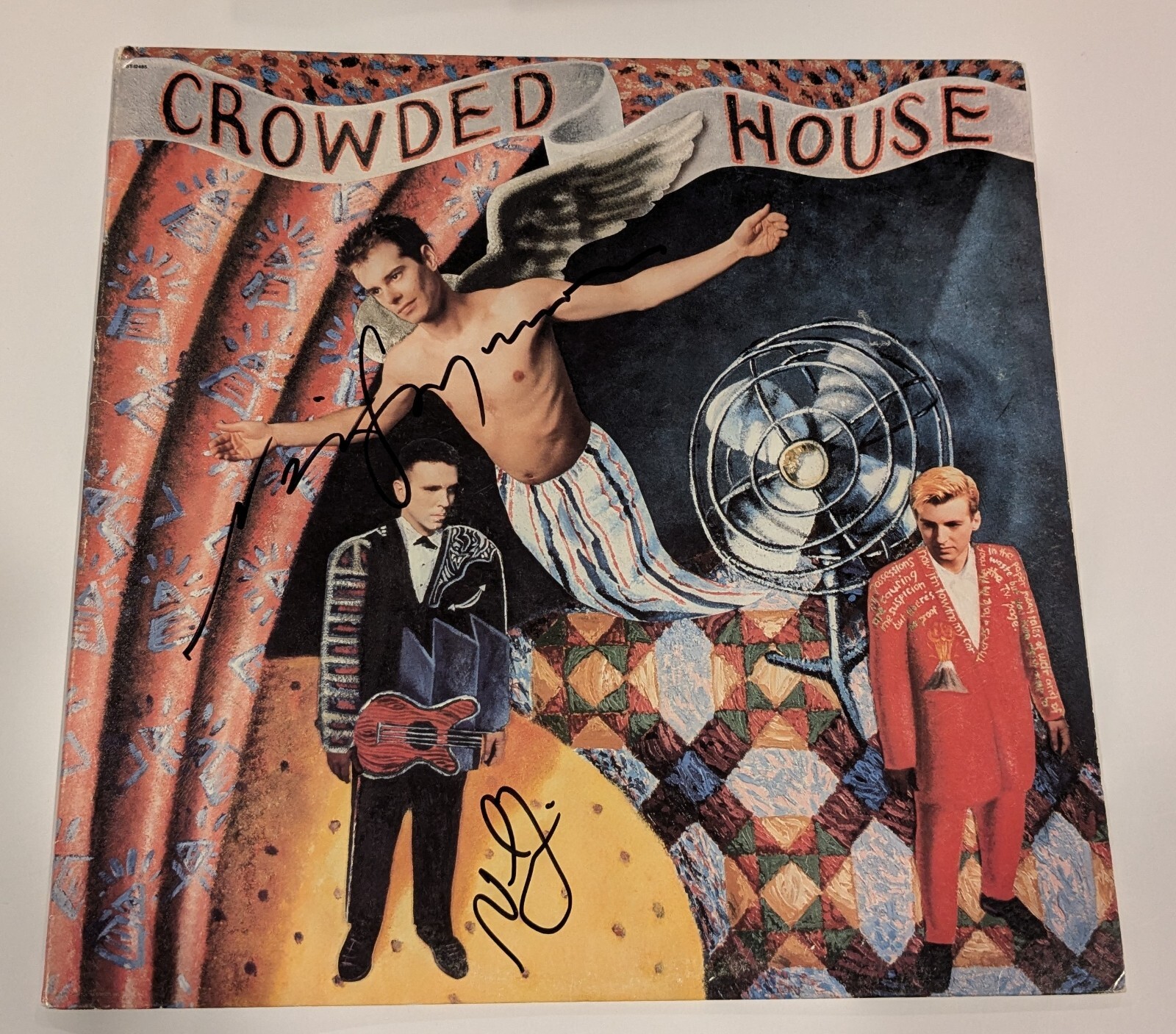 CROWDED HOUSE signed autographed SELF TITLED LP RECORD BECKETT (BAS) NEIL FINN