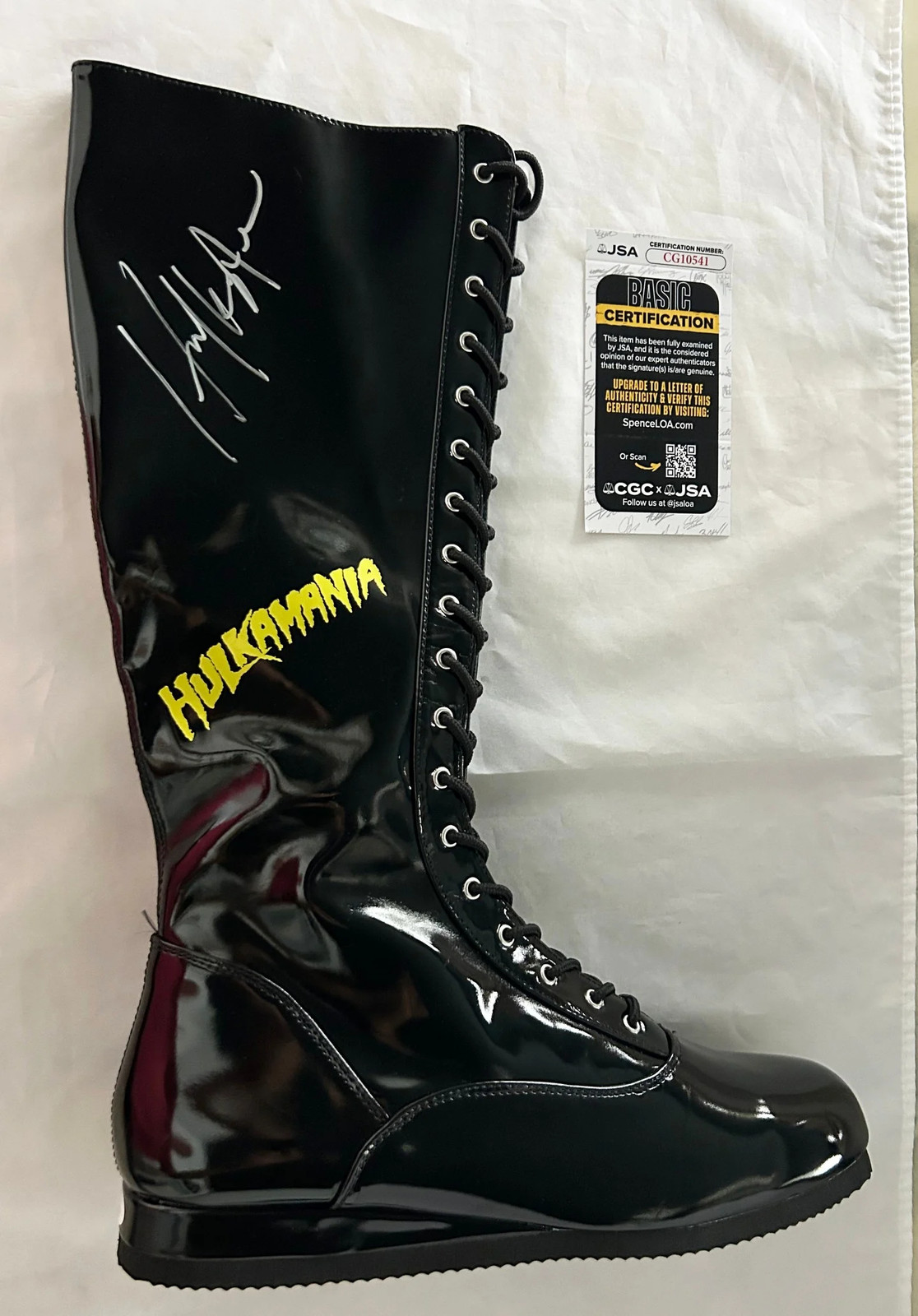 Hulk Hogan Signed Wrestling Boot Hulkamania WWE JSA COA