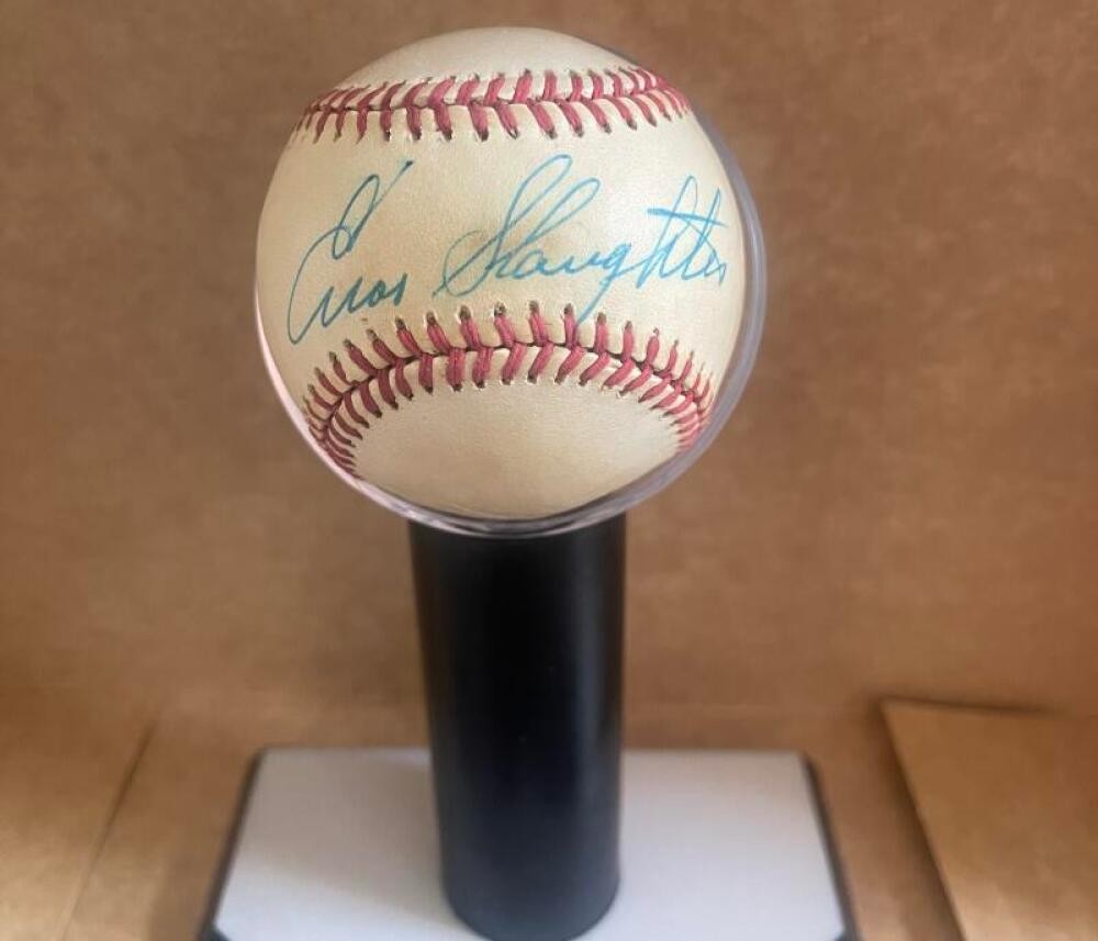ENOS SLAUGHTER YANKEES SIGNED VINTAGE A.L. BASEBALL  BECKETT AUTH