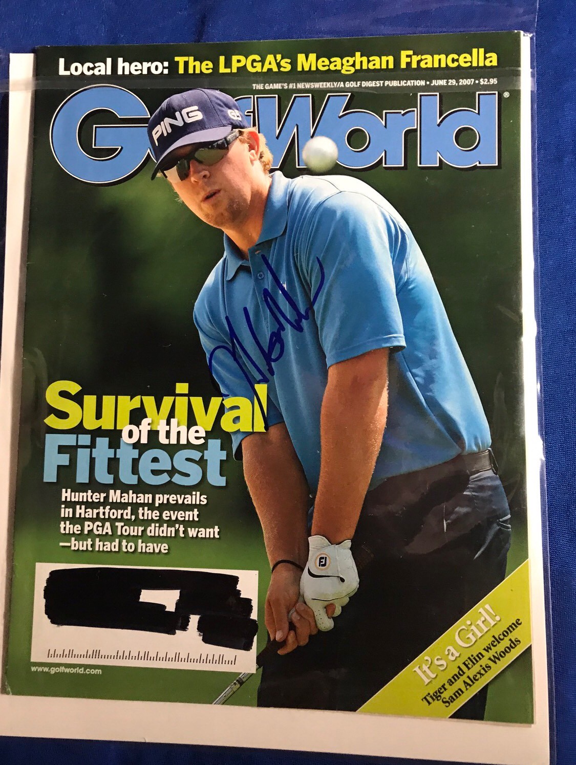 Hunter Mahan Autographed Magazine Signed PGA Golf Autographed