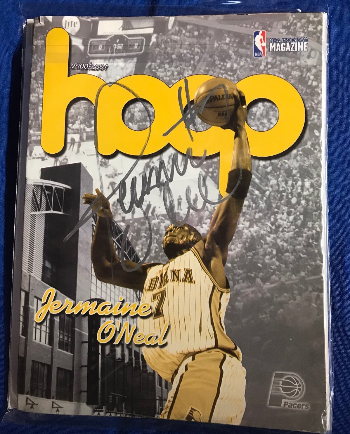 Jermaine O'Neal Signed Magazine Autographed Basketball