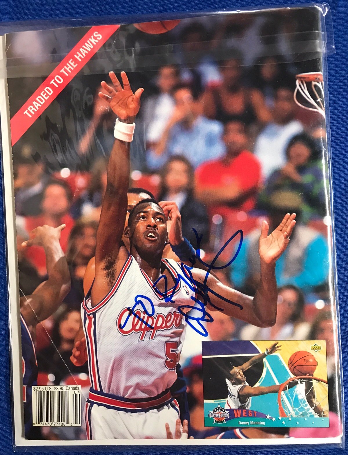 Danny Manning Signed Beckett Magazine Personalized Back Cover Crease