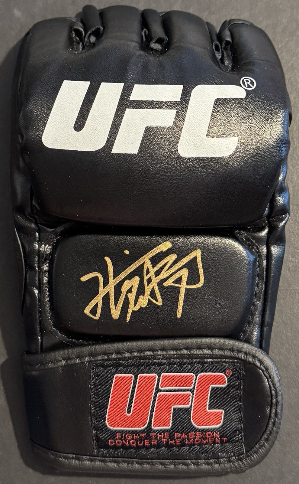 ZHANG MINGYANG Signed Autographed UFC Fight Glove PSA/DNA COA