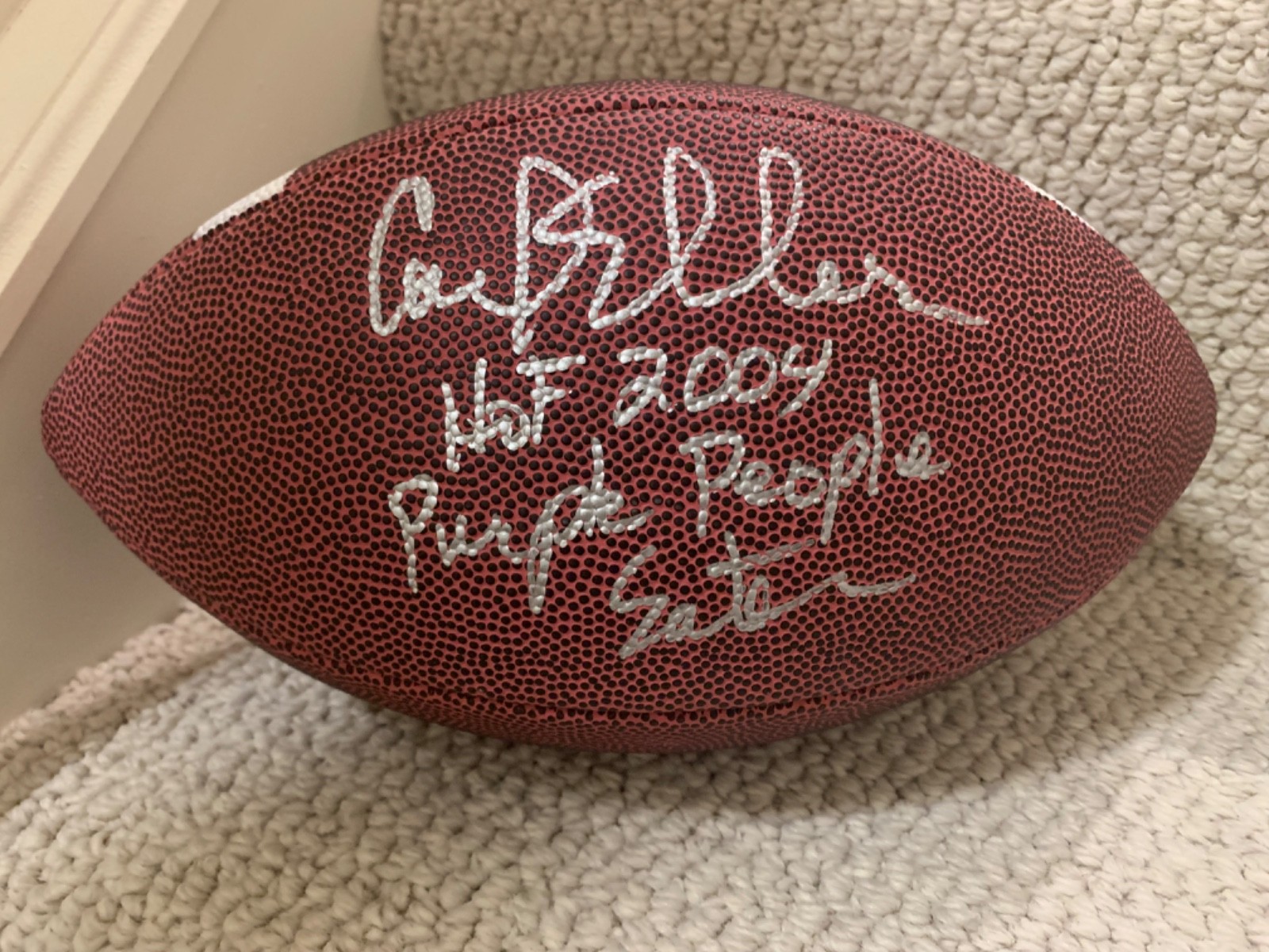 CARL ELLER HAND SIGNED FULL SIZE FOOTBALL       PURPLE PEOPLE EATER+HOF      JSA
