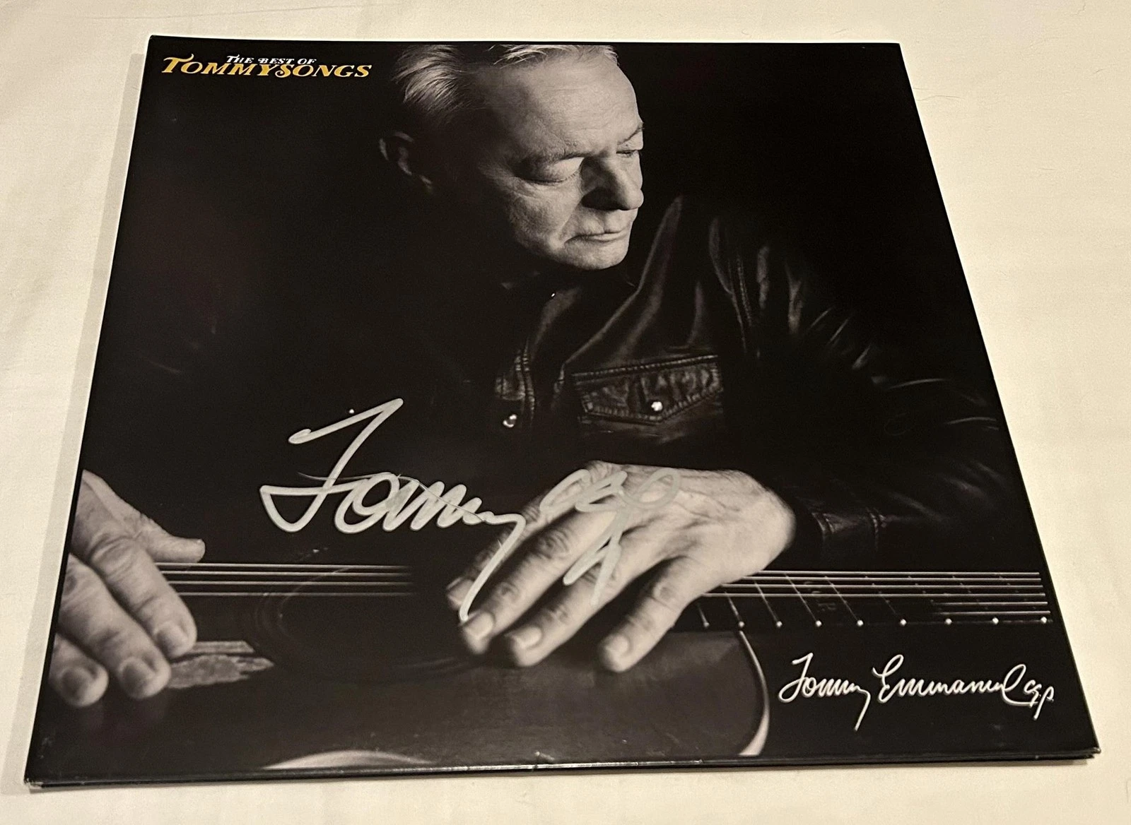 TOMMY EMMANUEL SIGNED THE BEST OF TOMMY SONGS VINYL RECORD JSA