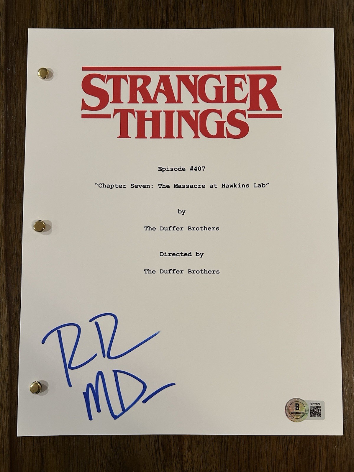 Ross & Matt Duffer Brothers ‘Stranger Things’ Signed Full Episode Script Beckett