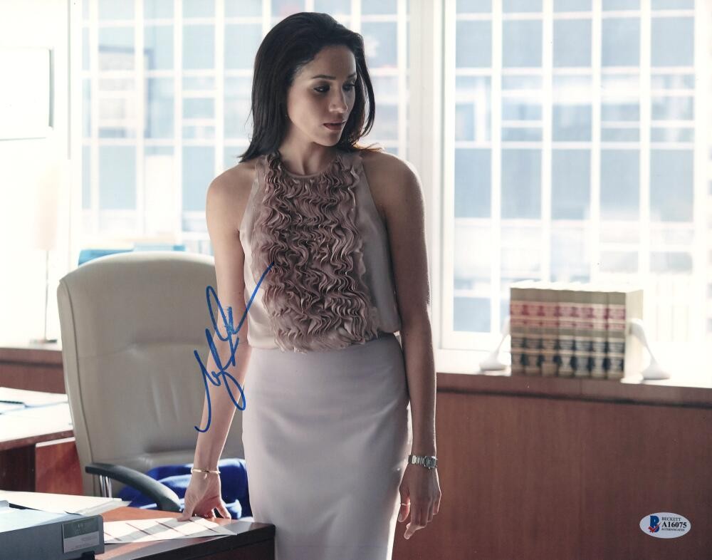 Meghan Markle Duchess of Sussex Signed Autograph 11x14 Photo - Suits Rachel COA