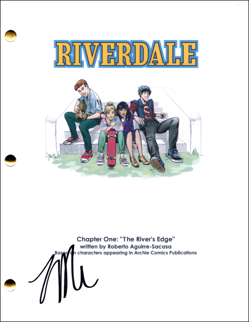 Lili Reinhart Signed Autograph Riverdale Pilot Script Screenplay - Betty Cooper