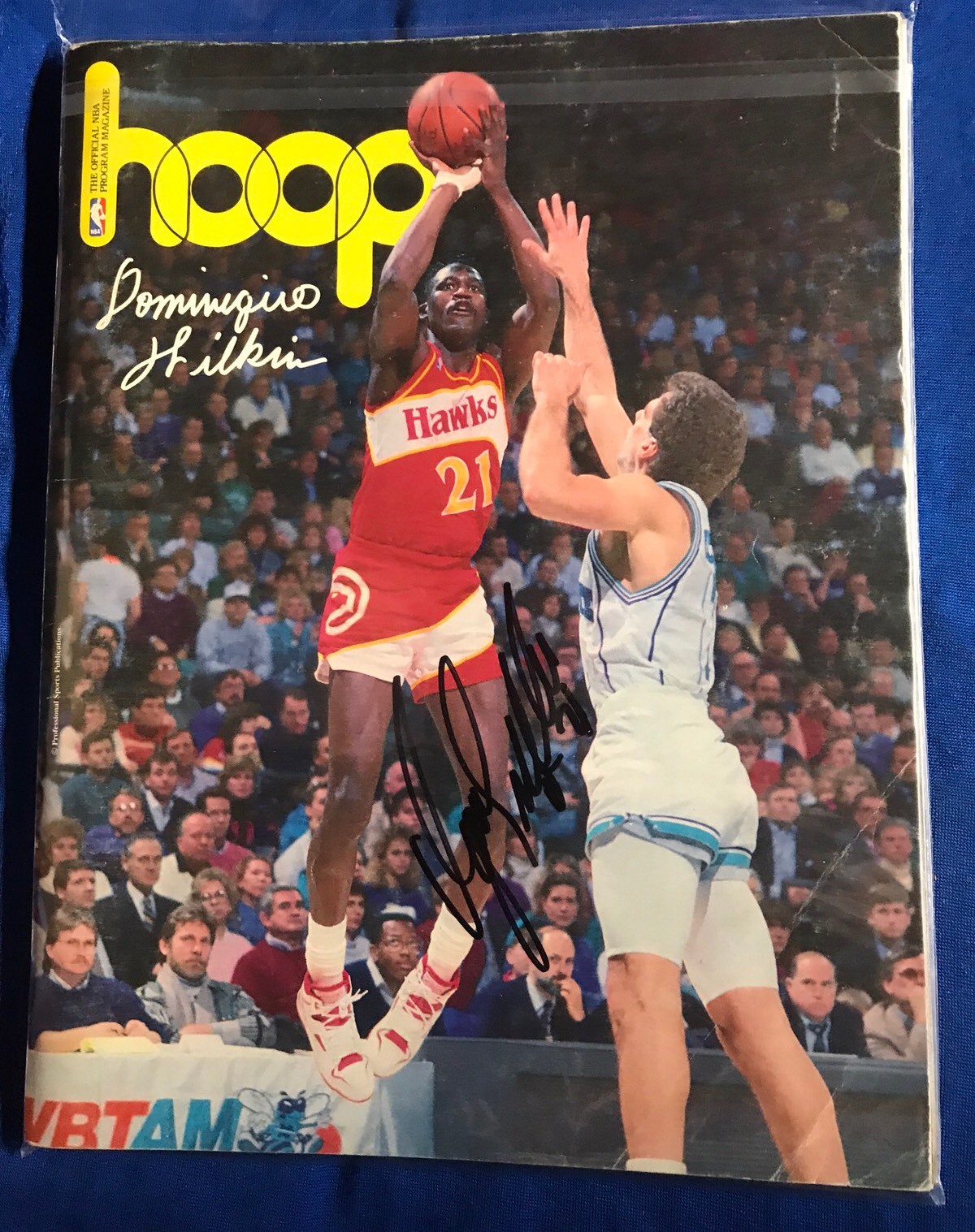 Dominique Wilkins  Signed Magazine Autographed Basketball Program