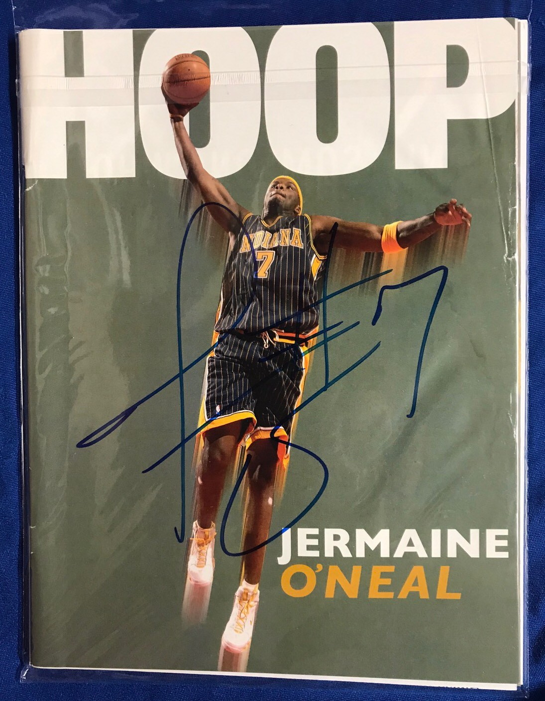 Jermaine O'Neal Signed Magazine Autographed Basketball