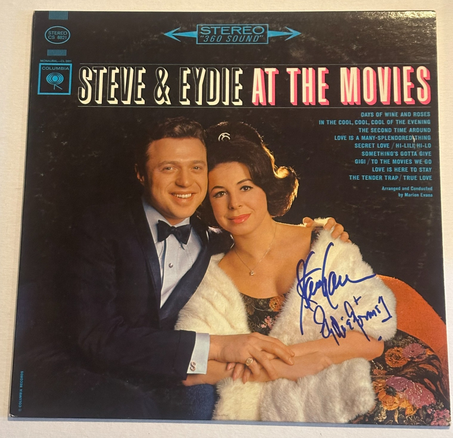 STEVE LAWRENCE & EYDIE GORME Signed At the Movies LP ALBUM COVER Beckett (BAS)