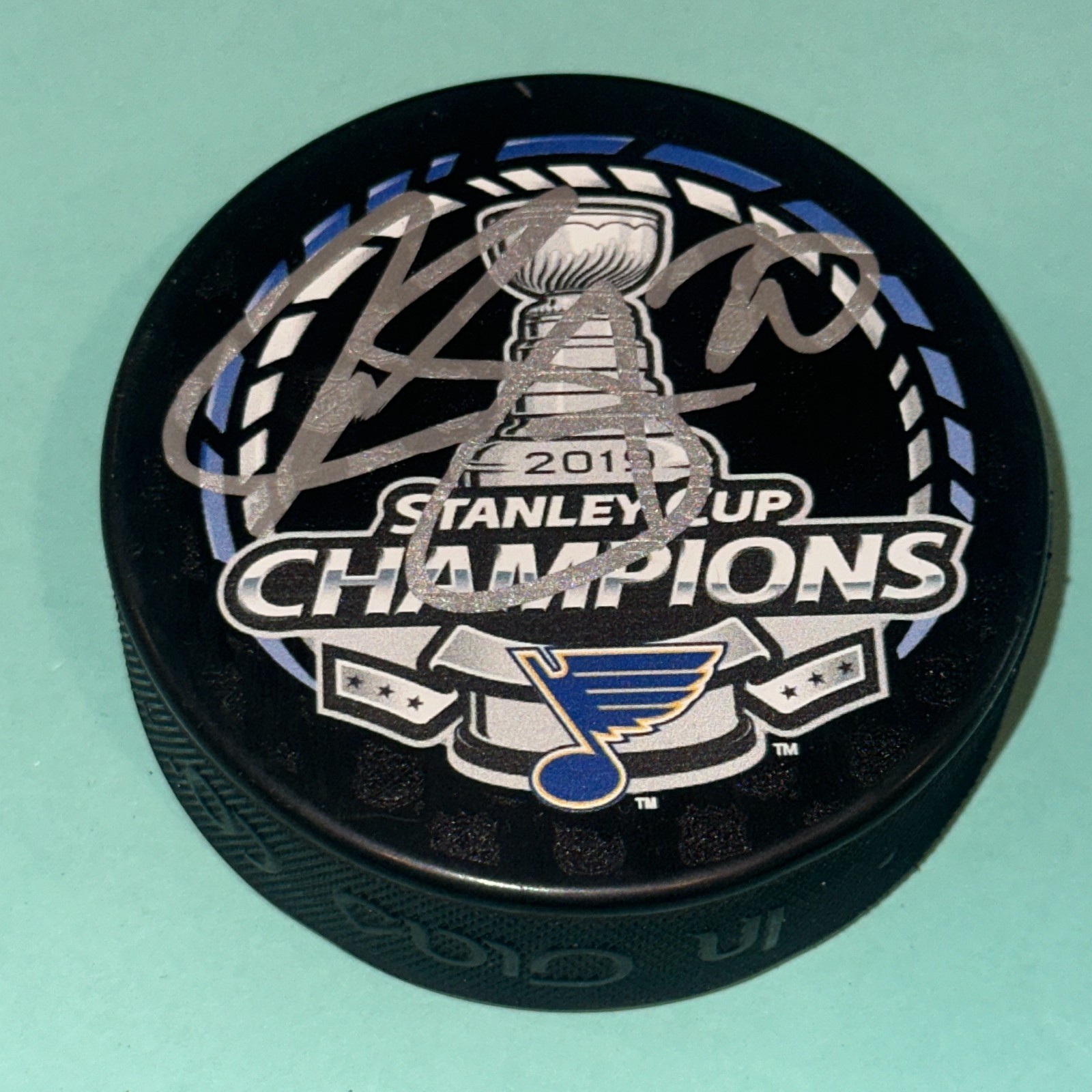 ALEXANDER STEEN (Blues) Signed 2019 STANLEY CUP CHAMPS Puck Beckett (BAS)