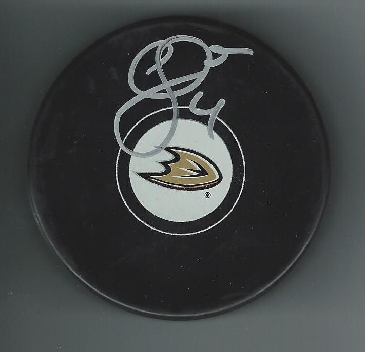 Cam FOWLER SIGNED Anaheim DUCKS Puck