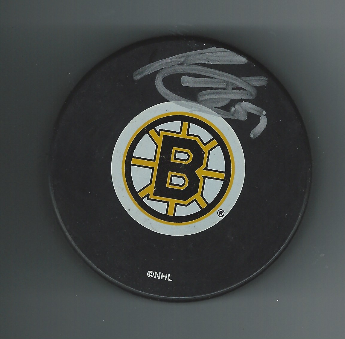 Ryan SPOONER Signed BOSTON BRUINS Puck New York Rangers