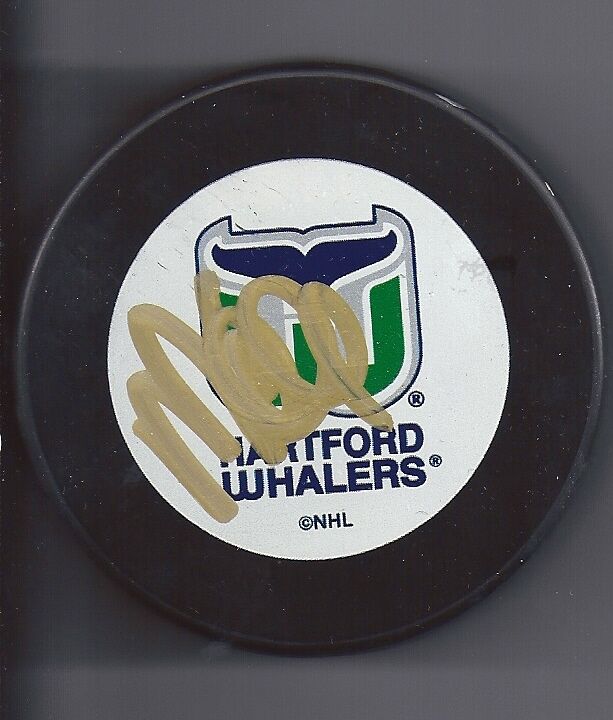 Mike VELLUCCI Signed HARTFORD WHALERS Puck