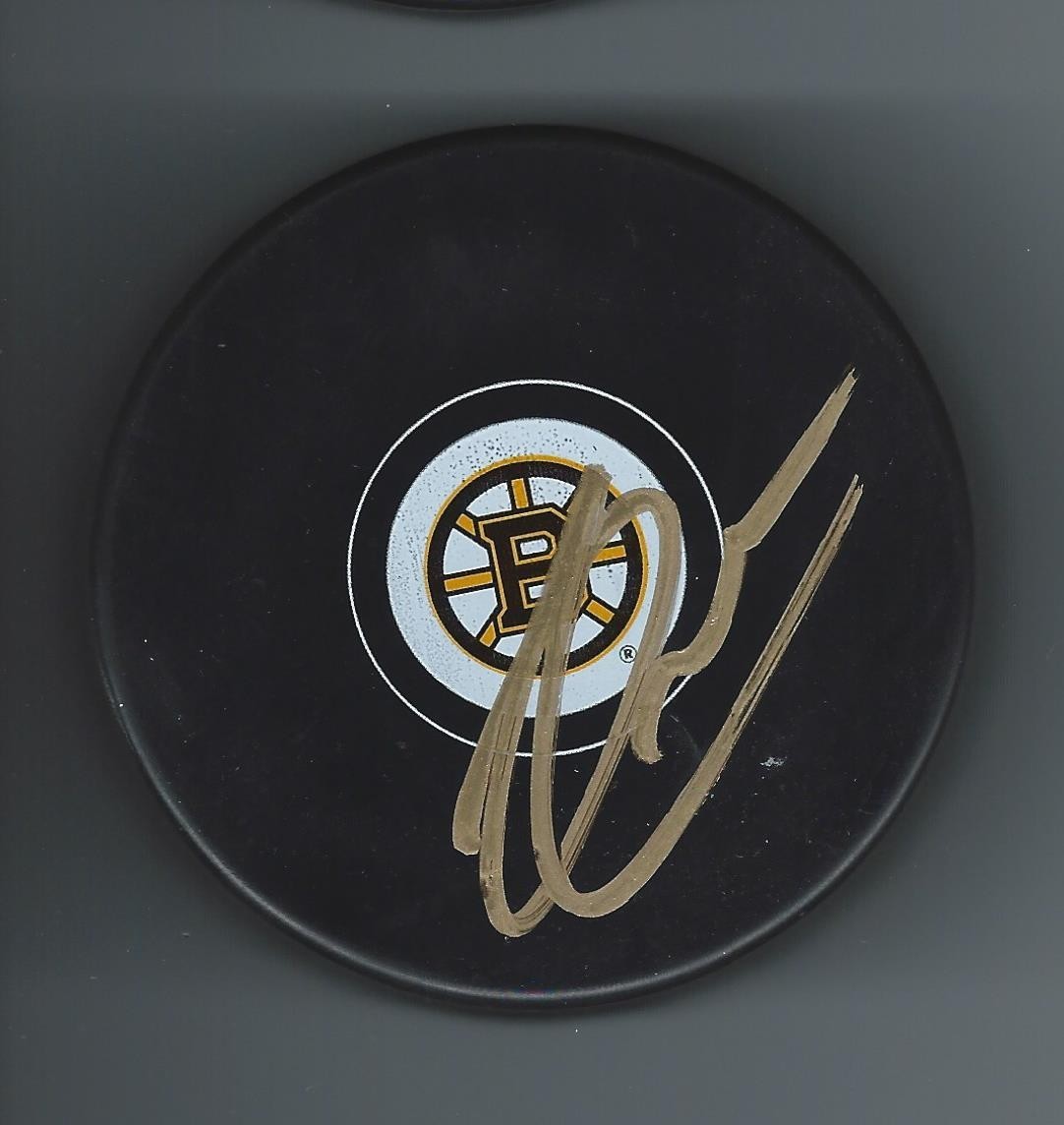 Jordan CARON Signed BOSTON BRUINS Puck