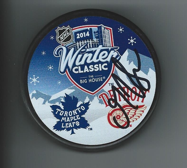 Darren McCARTY Signed Detroit Red Wings 2014 WINTER CLASSIC Puck