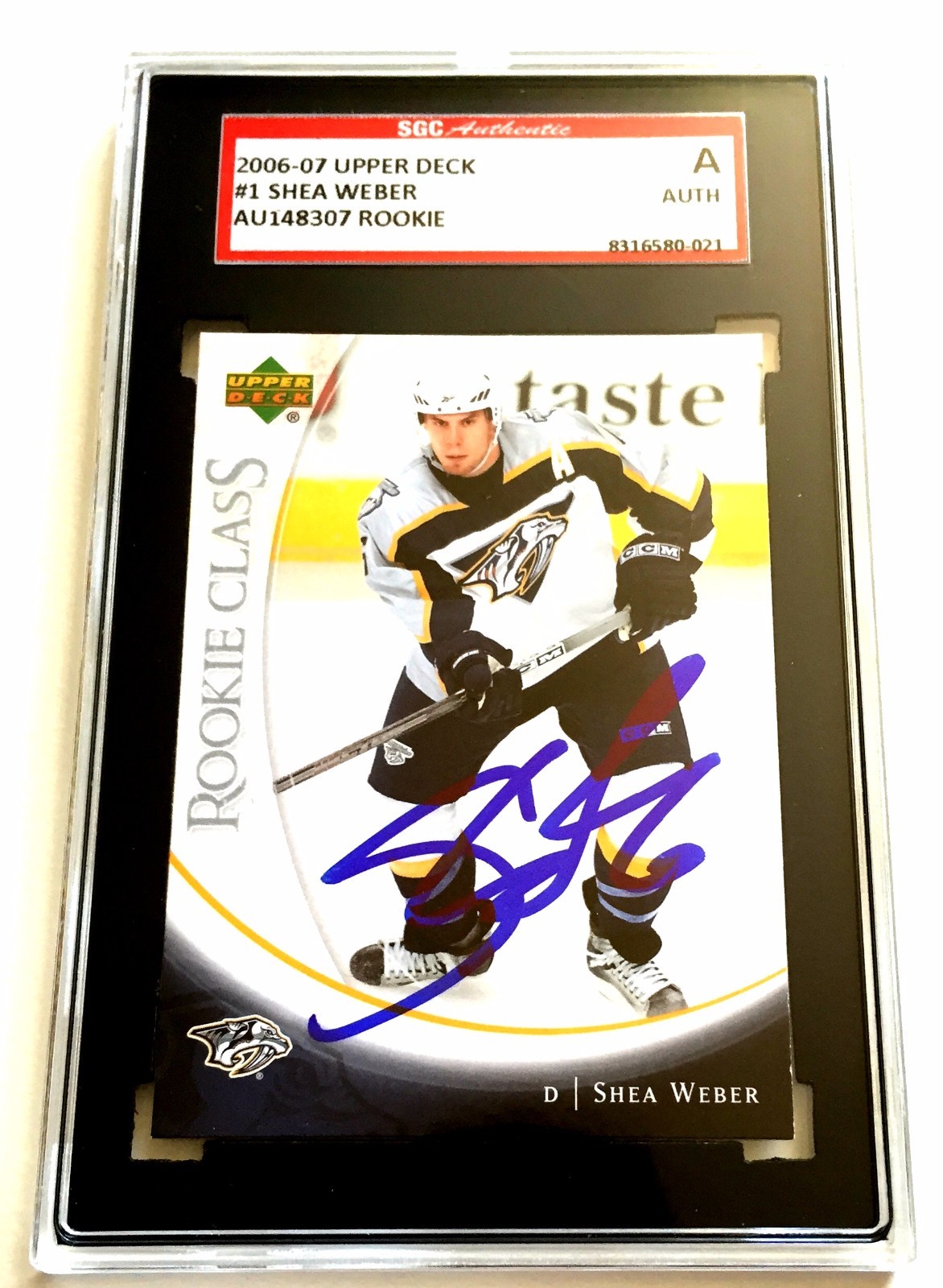 SHEA WEBER SIGNED 2006-07 UPPER DECK ROOKIE CLASS CARD #1 SGC AUTHENTICATED