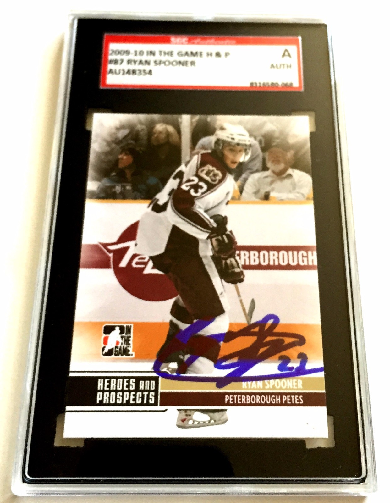 RYAN SPOONER SIGNED 2009/10 HEROES AND PROSPECTS CARD #87 SGC AUTHENTICATED