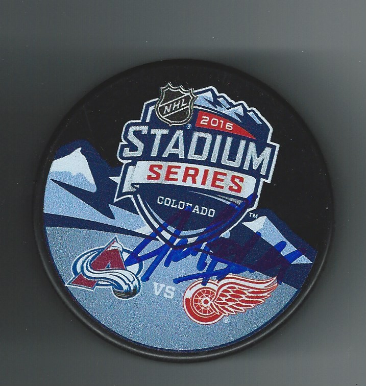 Jeff Blashill Signed 2016 Stadium Series Detroit Red Wings Puck
