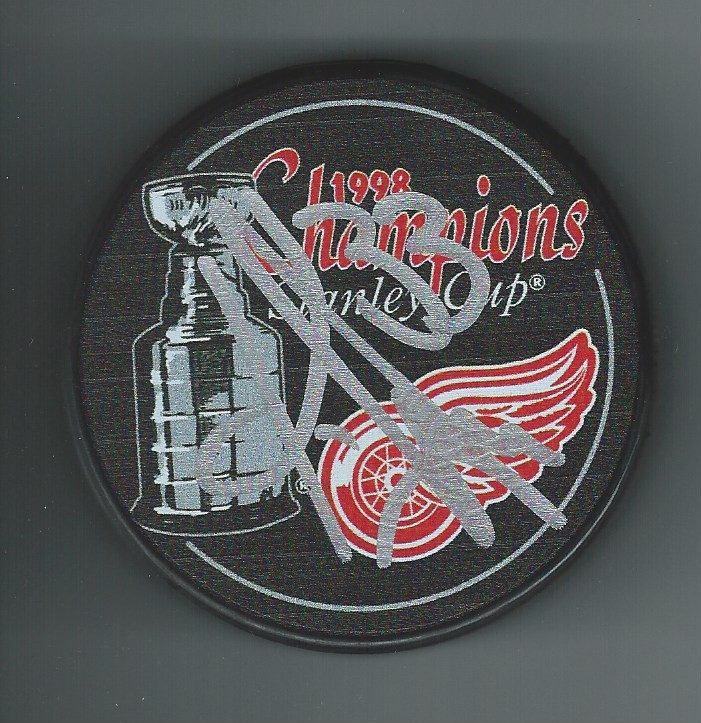 Kris Draper Signed Detroit Red Wings 1998 Stanley Cup Champions Puck