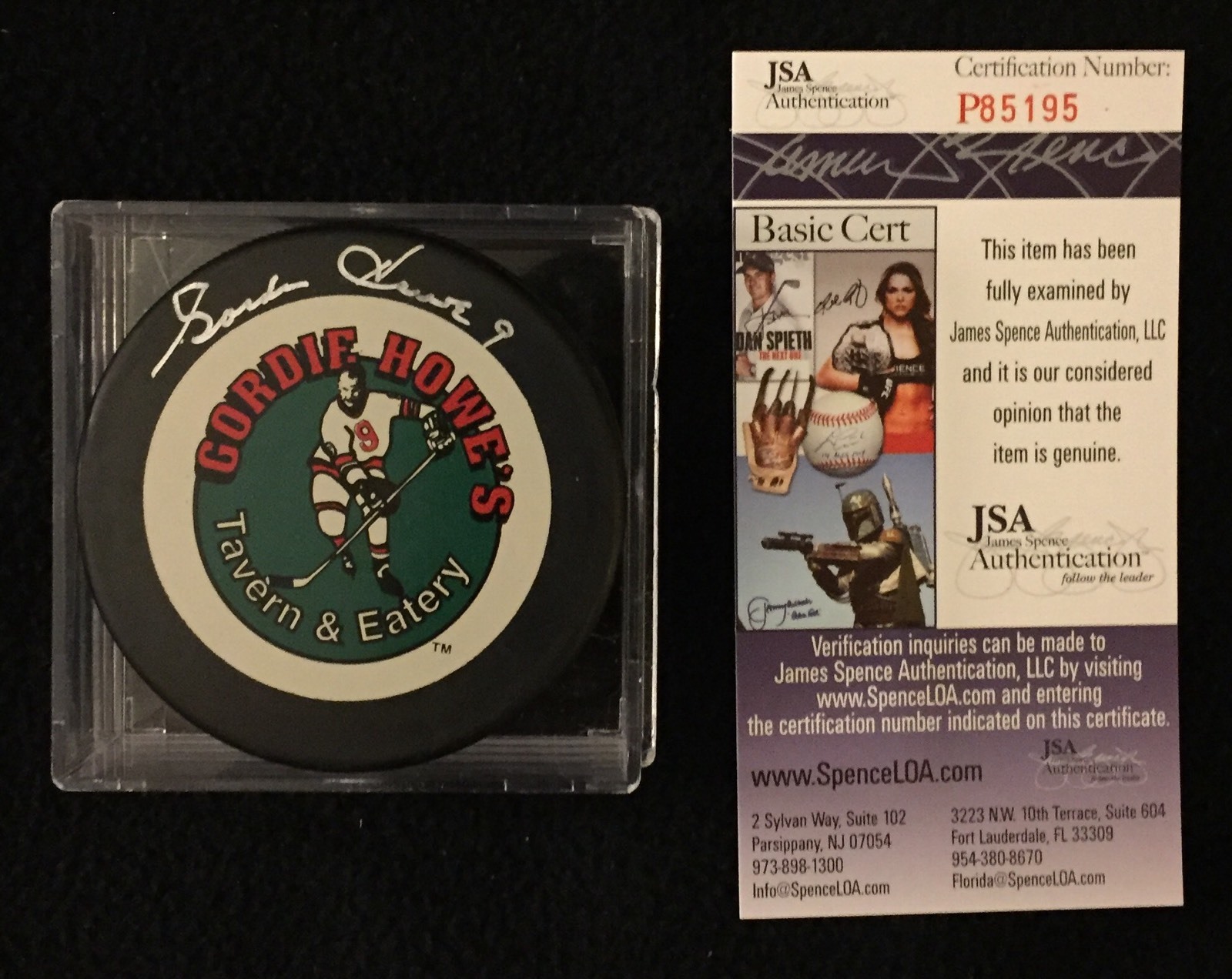 GORDIE HOWE SIGNED TAVERN & EATERY DETROIT RED WINGS PUCK JSA AUTHENTICATED