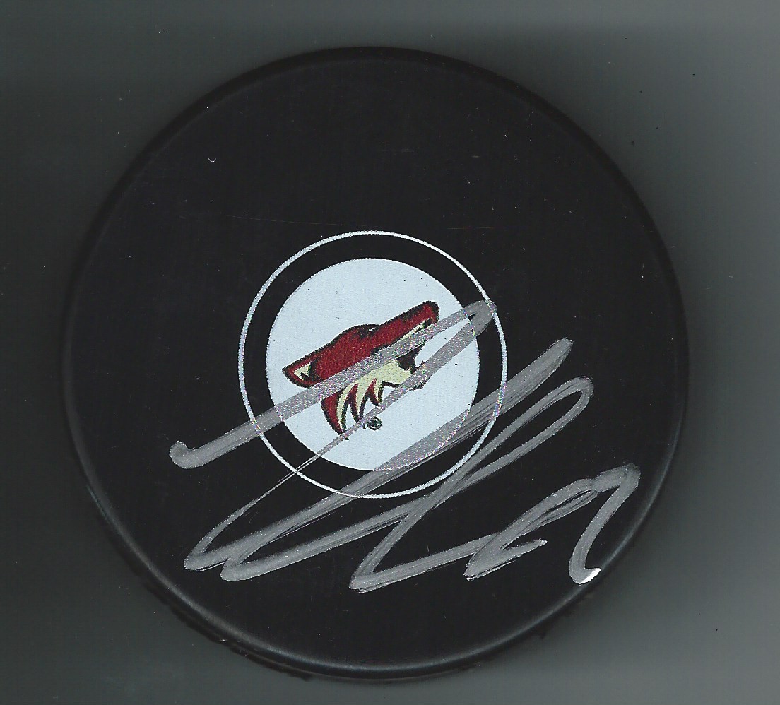 Luke Schenn Signed Arizona Coyotes Puck Utah Mammoth