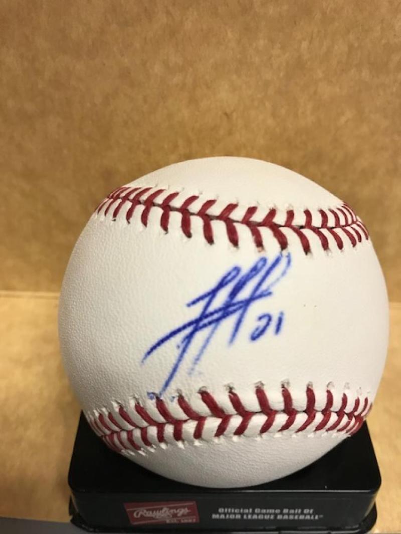 JUNIOR LAKE TWINS/CUBS/BLUE JAYS  SIGNED AUTOGRAPHED M.L. BASEBALL W/COA