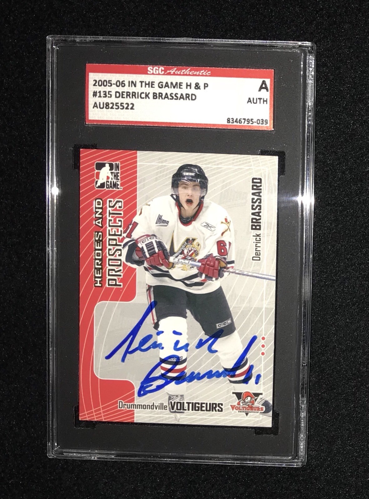 DERICK BRASSARD SIGNED 2005/06 HEROES AND PROSPECTS CARD #135 FULL SIGNATURE SGC