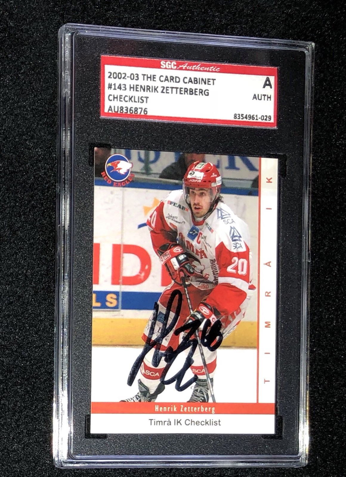 HENRIK ZETTERBERG SIGNED 2002/03 TIMRA  SWEDISH CHECKLIST CARD #143 SGC AU836876