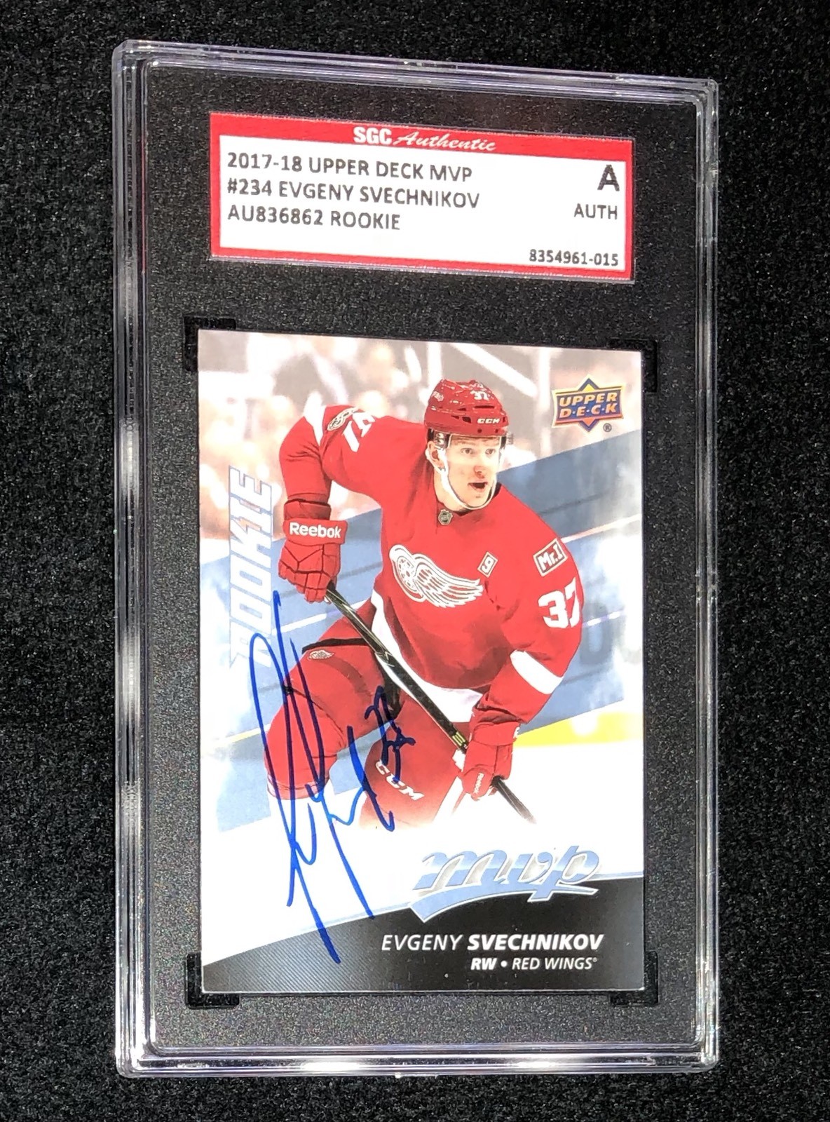 EVGENY SVECHNIKOV SIGNED 2017/18 UPPER DECK MVP ROOKIE CARD #234 SGC AU86862
